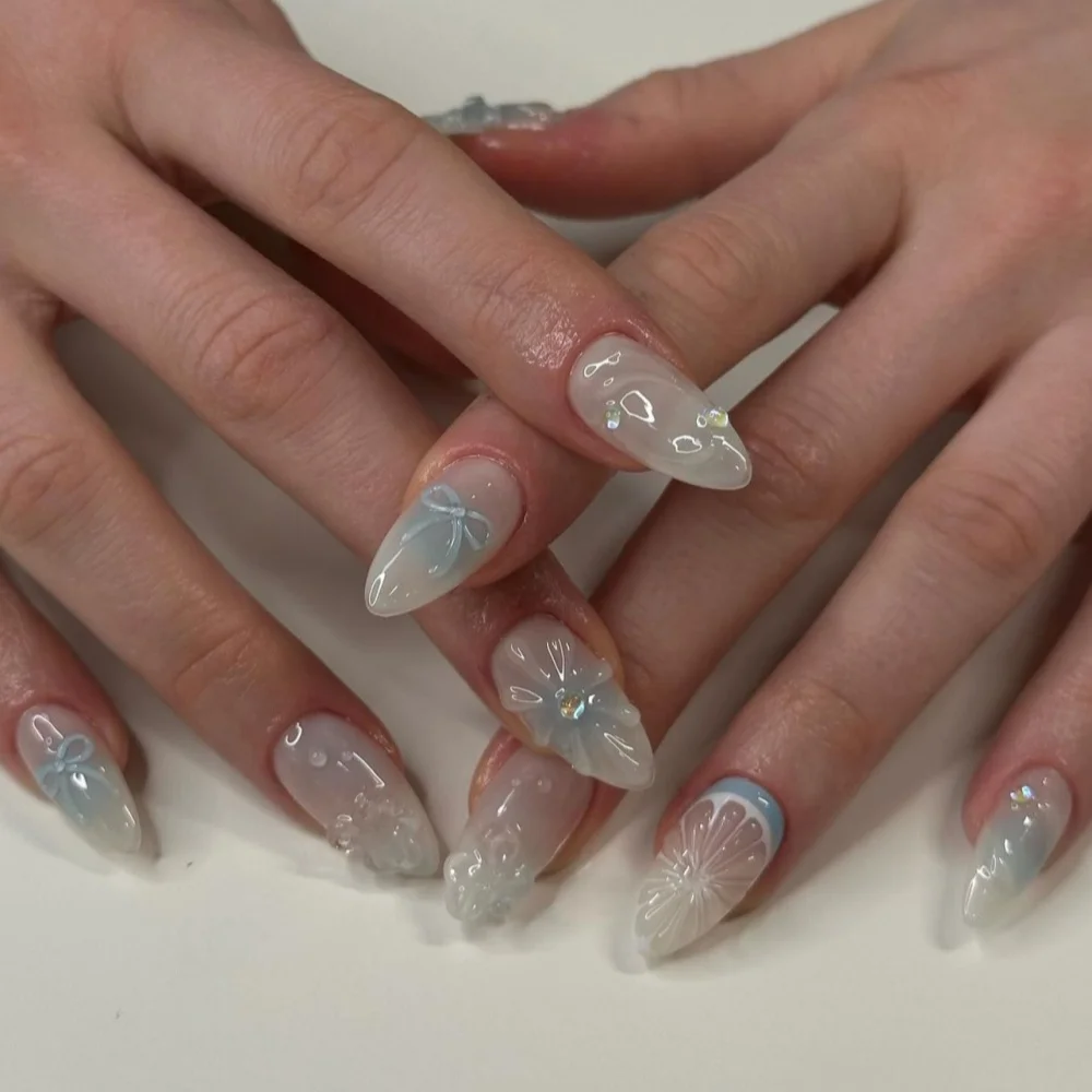 24 Uds uñas postizas de lazo Simple con diseño de polvo brillante uñas postizas largas de almendra diamante ojo de gato cubierta completa punta de uñas prensadas en las uñas