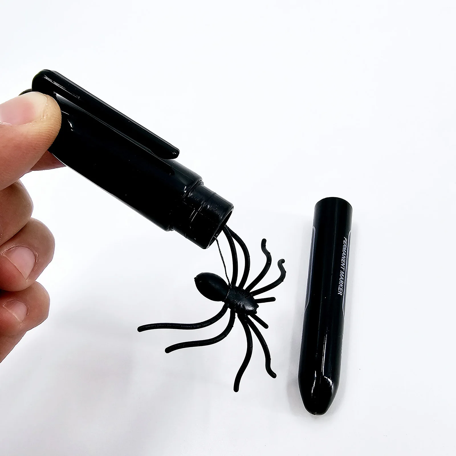 Simulation Spider Pen Magic Props Funny Scary Spider Pen Spoof Magic Props Children Halloween Party Practical Jokes Toys