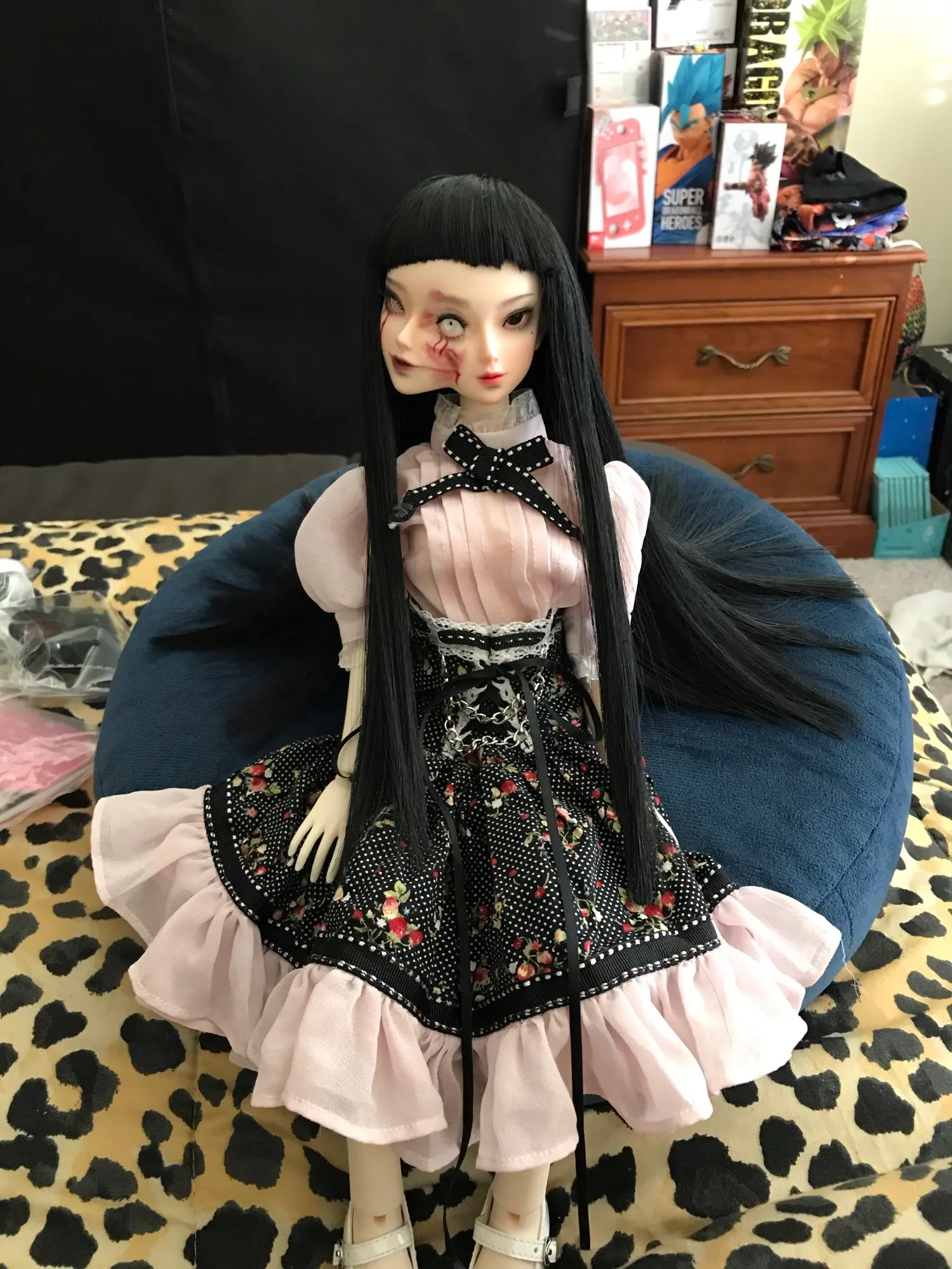 Neue Ankunft BJD 1/4 Mio Fullset Doppel GATAN Verbunden Horror Anime Puppe Professional Make-up Premium Harz Menschlichen Ge