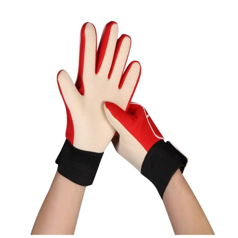 

1 pair Double Sided Latex Children Soccer Gloves Cushioning Antiskid Goalie Gloves Major Soft Goalkeeper Gloves 5-16 Years Old
