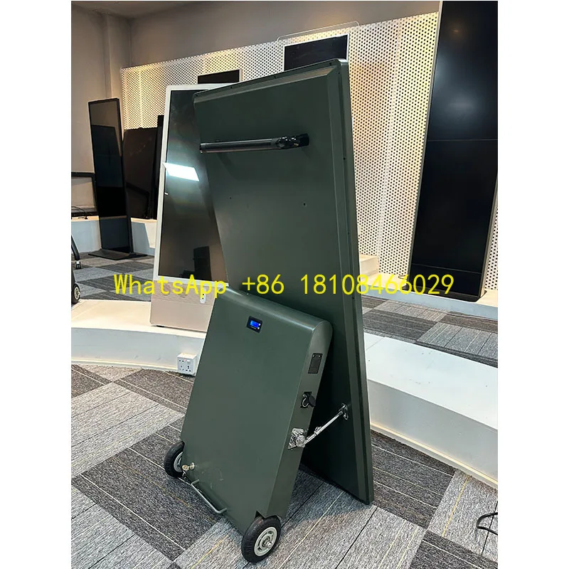 Equipamento de jogo de publicidade à prova d'água ao ar livre recarregar telas de sinalização de restaurante alimentadas por bateria portátil