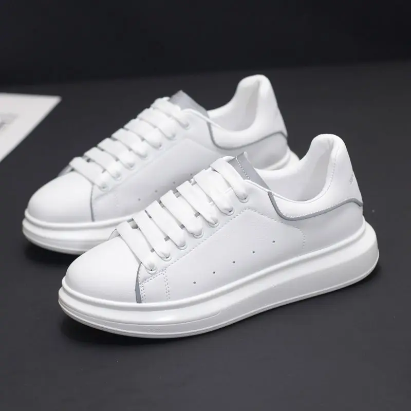 

Fashion Men's Classic White Casual Sports Shoes Lace up Running Shoes Board Shoes Outdoor Lightweight Platform Women Sneakers