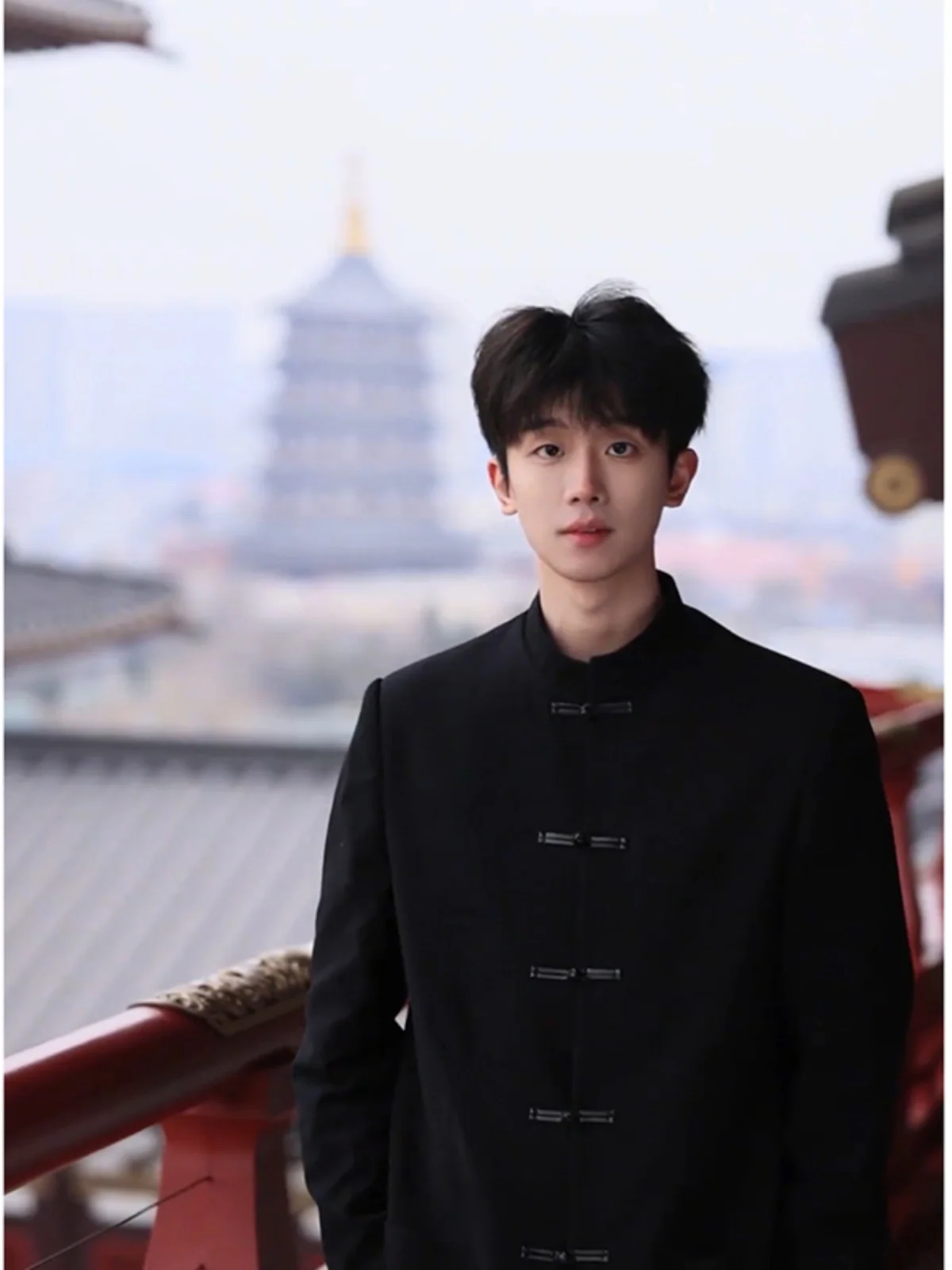 

New Chinese Style Men's Suit Jacket with Button Stand Collar Student DK Uniform Trendy Long Sleeve Casual Standard Fit Polyes...