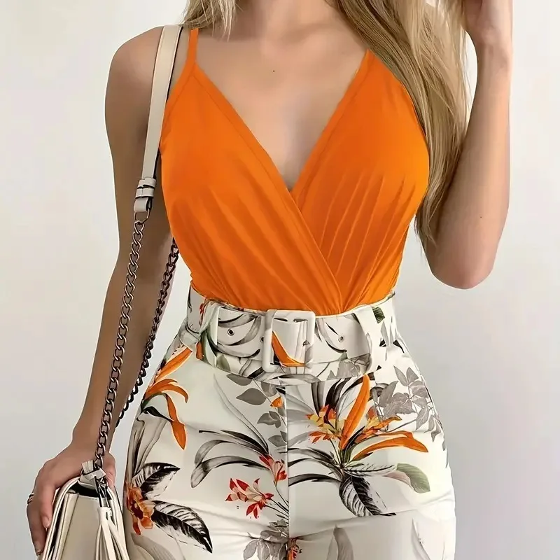Summer Fashionable Sexy Spicy Girl Set with V-Neck Strap Vest and Plant Print Shorts and Belt