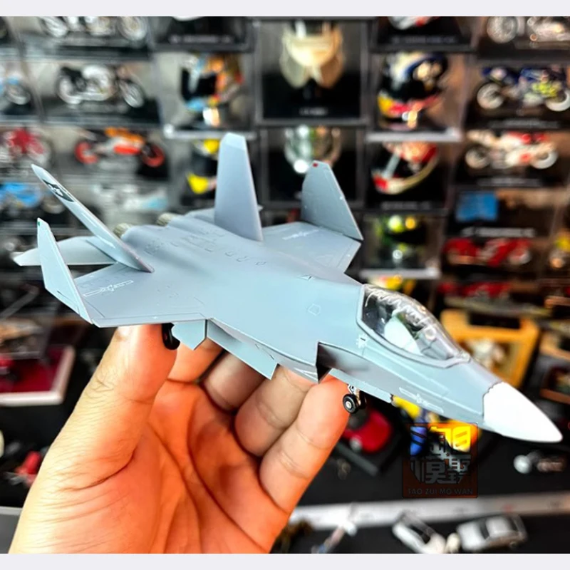 Diecast 1:100 Scale J-35 stealth fighter Alloy Finished Simulation Model Static Decoration Souvenir Gifts For Adult Boy