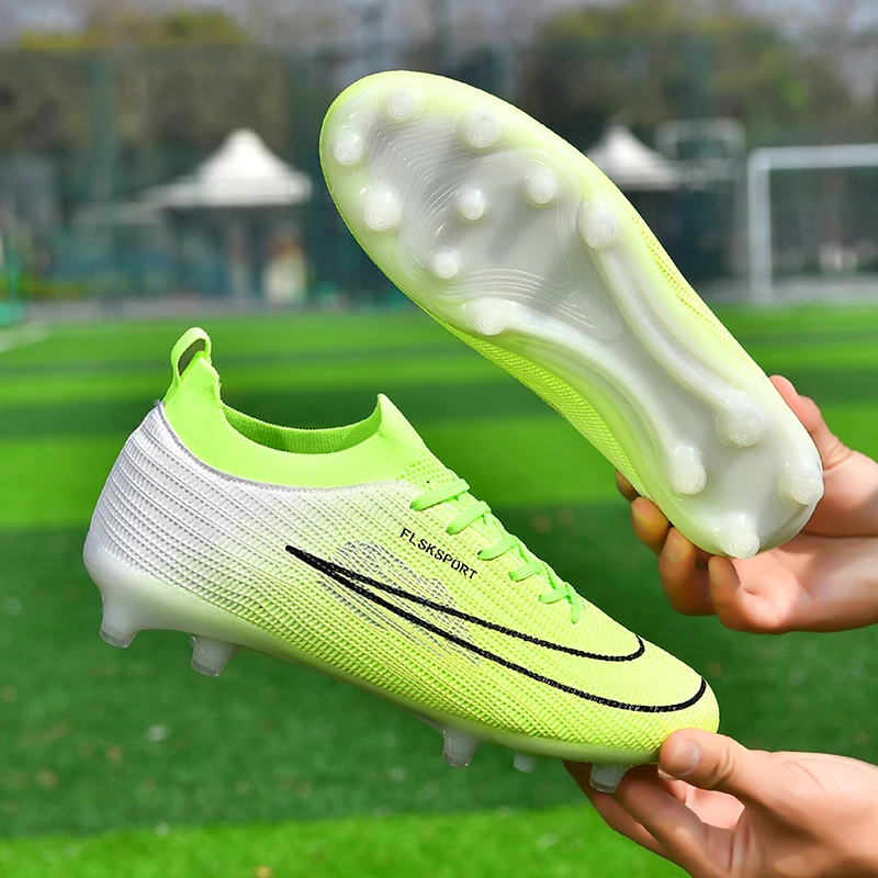 

Новые футбольные бутсы для мужчин и женщин, ультралегкие профессиональные кроссовки для матчей на открытом воздухе, высококачественные, унисекс, хит продаж