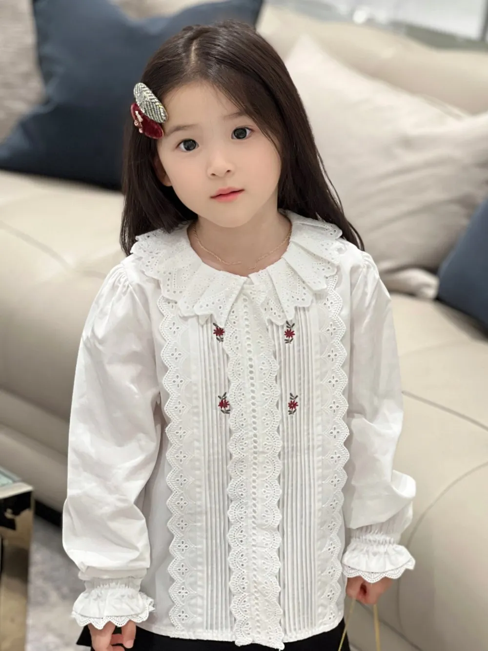 

Autumn kids tops baby girls clothes French style white shirt High quality embroidered lace patchwork girls' shirt