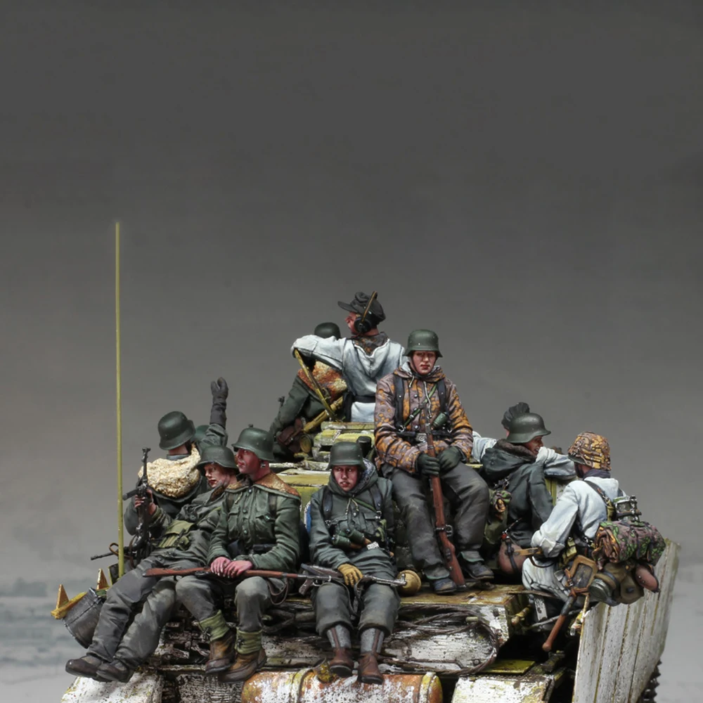 Kit de figurines en résine non peintes, thème militaire, soldats de la Seconde Guerre mondiale (13 personnes sans réservoir), GK non assemblé et non peint, 1/35