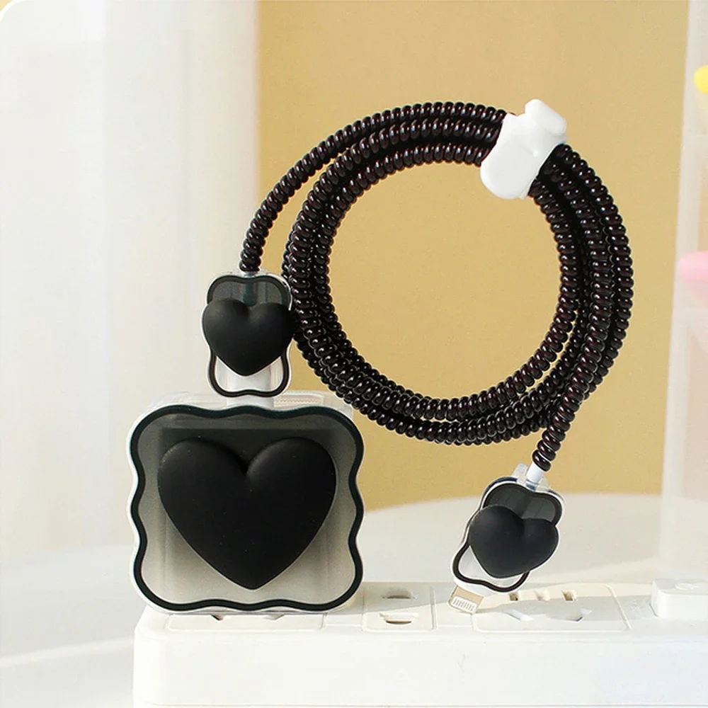 Black Love Charger Cable Protector For Iphone 15 14 13 Pro Max 18W 20W Charger Data Line Spiral Winder Protective Sleeve