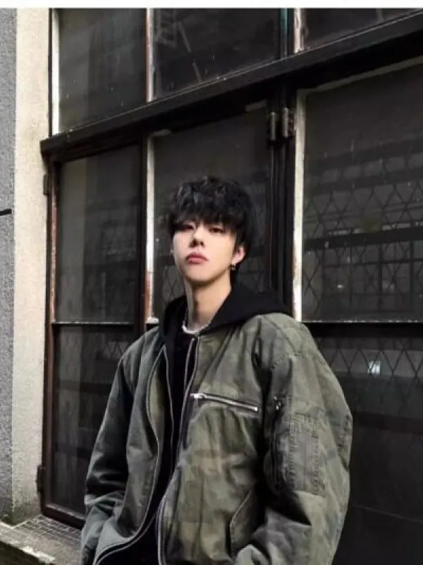 

Thiened Camouflage Flight Jaet Cotton Coat Winter Warm American Sle Baseball Sweater Cotton Padded Coat Loose Fit Zipper