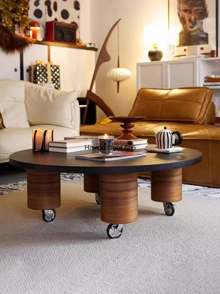 Table basse nordique pour petit appartement