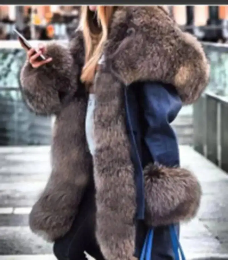 

2025 Europeantemperament Commuting Imitation Crystal Fox Large Long Fur Collar Hooded Jacket Looks Slim And Elegant