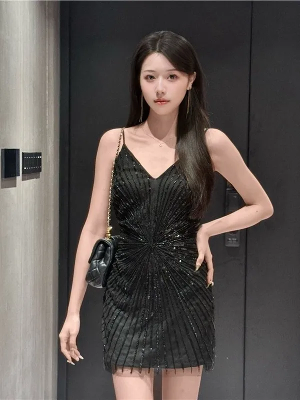 

Сексуальное облегающее платье с пайетками для женщин, ретро-стиль, блестящее, со средней талией, без рукавов, из триацетатного волокна, A2025-7, модное, сексуальное, элегантное.