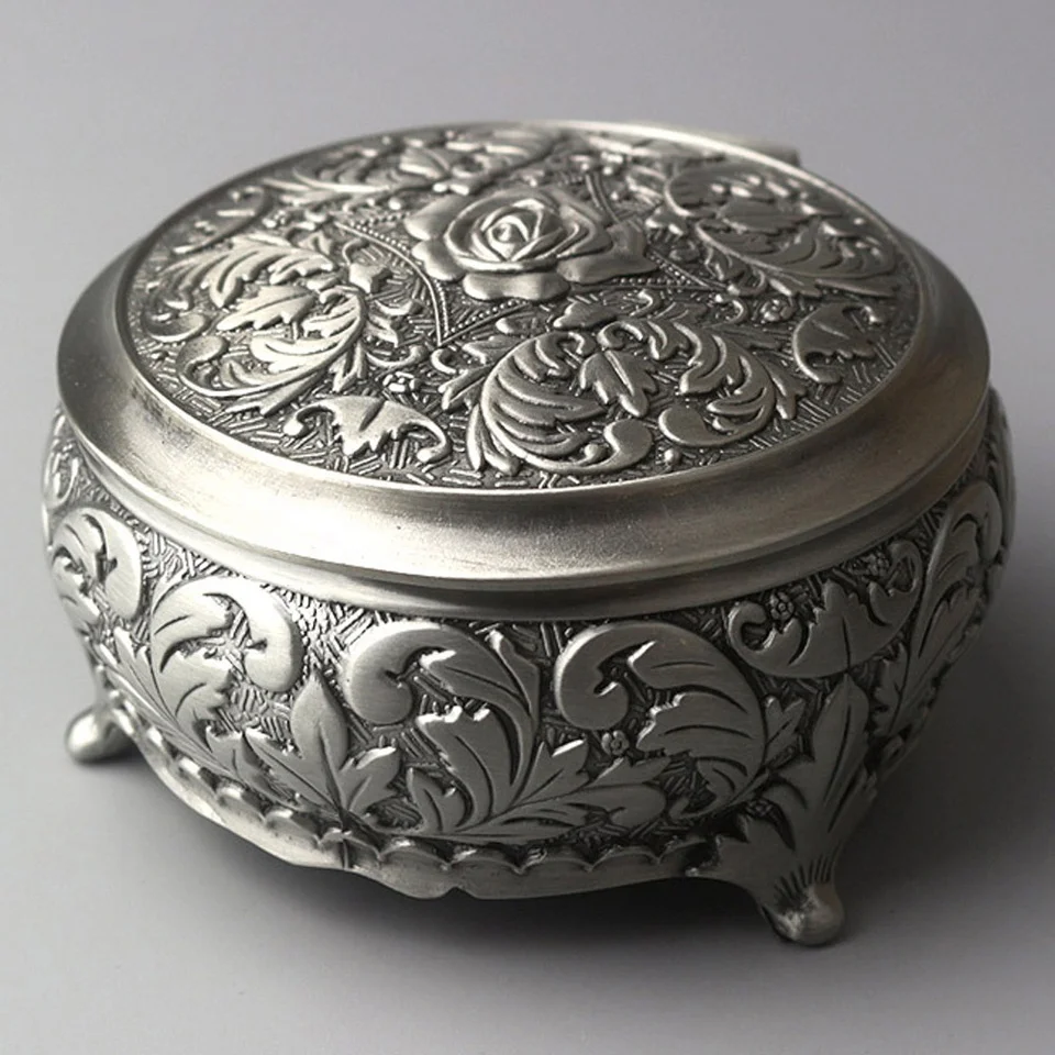Wholesale embossed alloy metal music box clockwork and Christmas/birthday/Valentine's Day gold movement music box