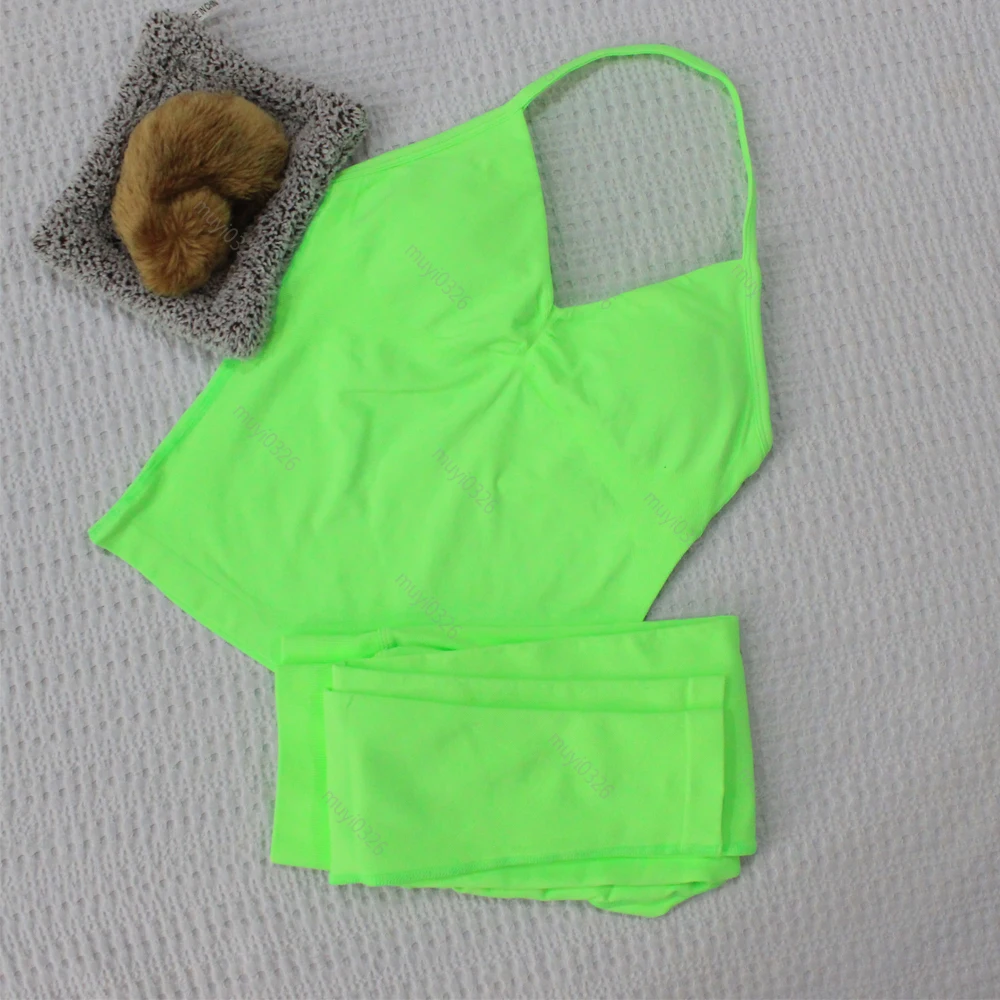 2-Piece Set Seamless Yoga Halter Neck Top High Waist Scrunch Butt Leggings 2Pcs Women Gym Sports Set