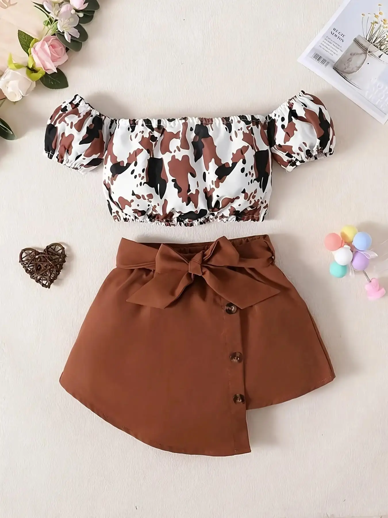 Girls' Casual Leopard Print Off-Shoulder Top with Zip Ties And Button Decorations Short-Sleeved Solid Color Dress