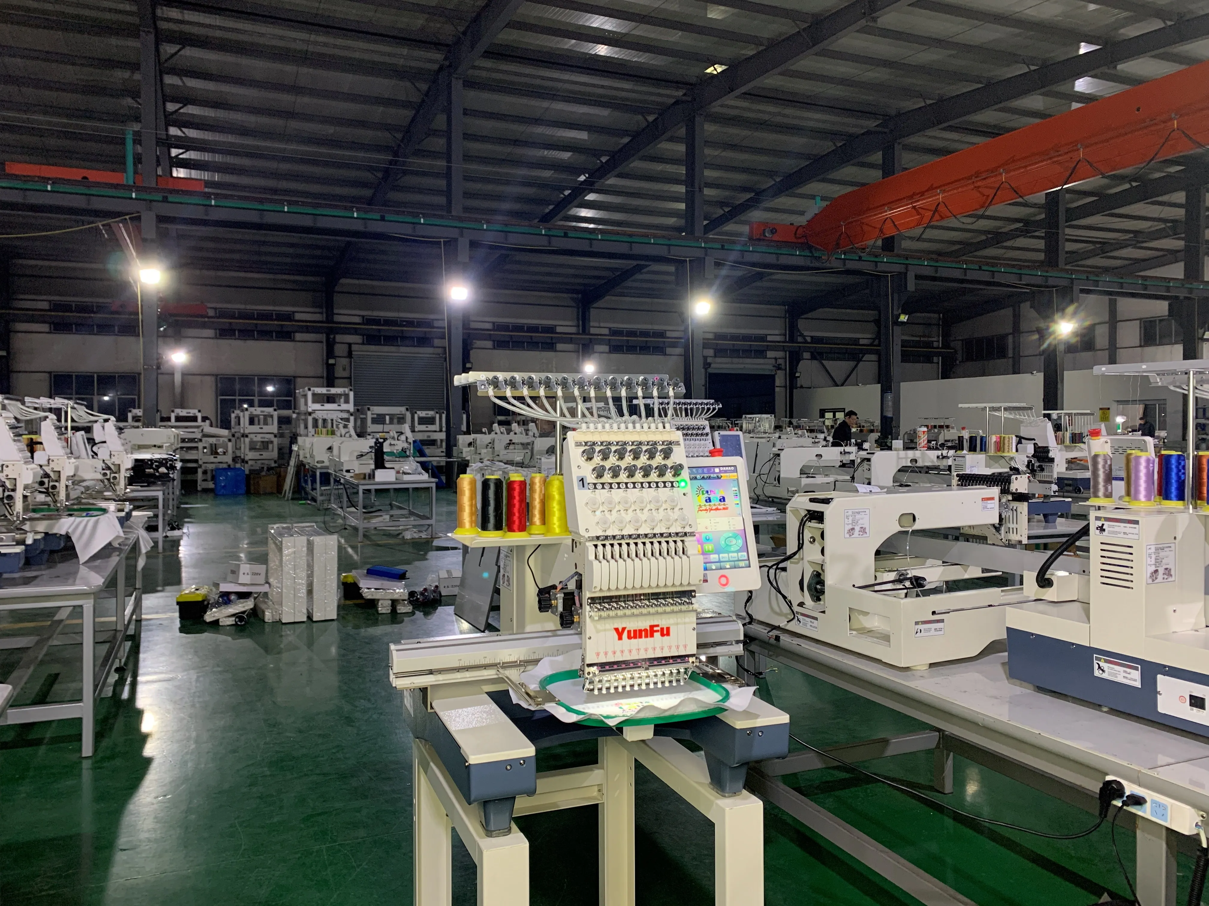 SWD-1501-8S Dahao A15 Pro 1 Heads Computerized Embroidery Machine With Bearing 1200 RPM New For Home & Industrial Use