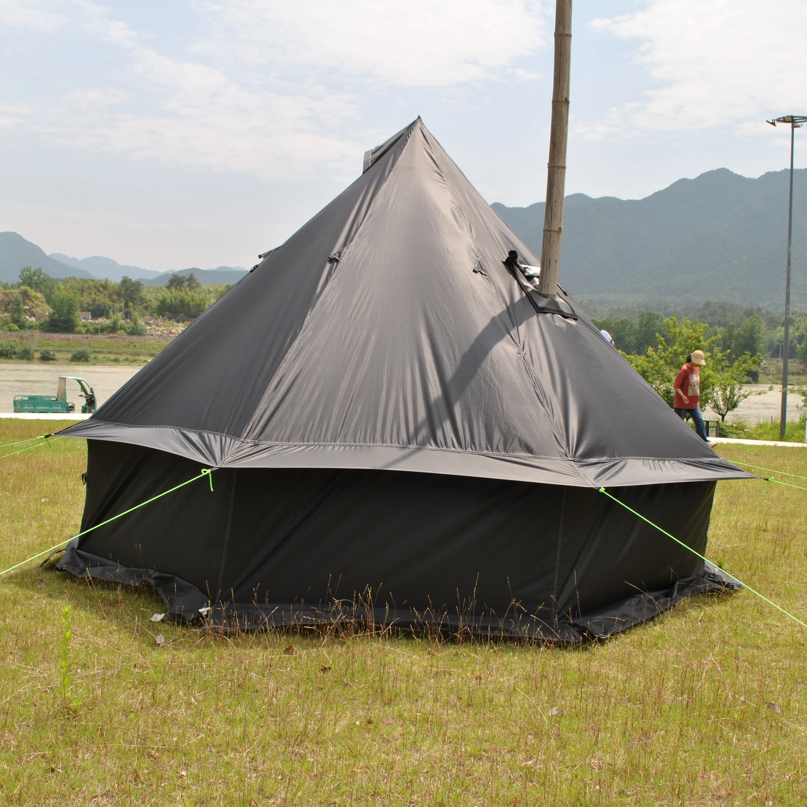 خيمة جرس، يورت مع مقبس موقد، خيمة حائط قابلة للتنفس ومقاومة للماء وقابلة للتنفس، ملاءة أرضية قابلة للفصل لحفلات التخييم