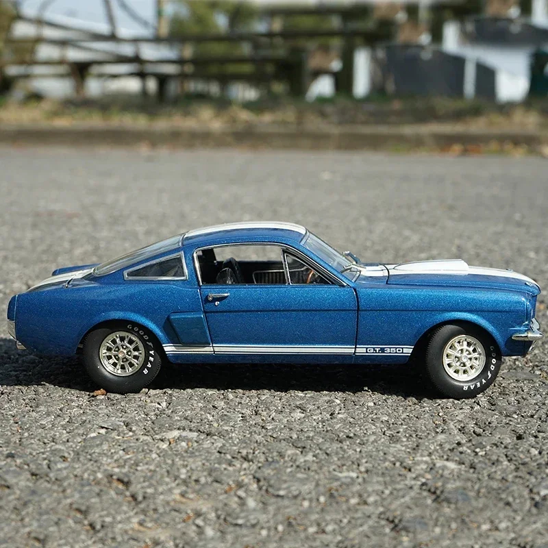 

1:18 Diecast Cobra Shelby 1966 GT 350 Alloy Full Open Car Model Vehicles Car Boys Toy Gifts Collection