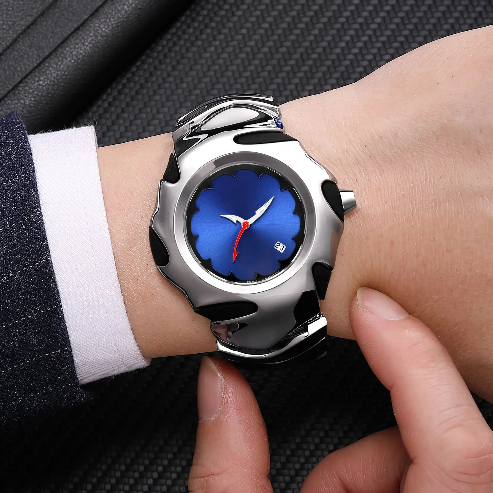 Vintage Personalized Creative y2k Alien Blade Men's Watch Night Light Waterproof Calendar Function Ins Style Men's Quartz Watch