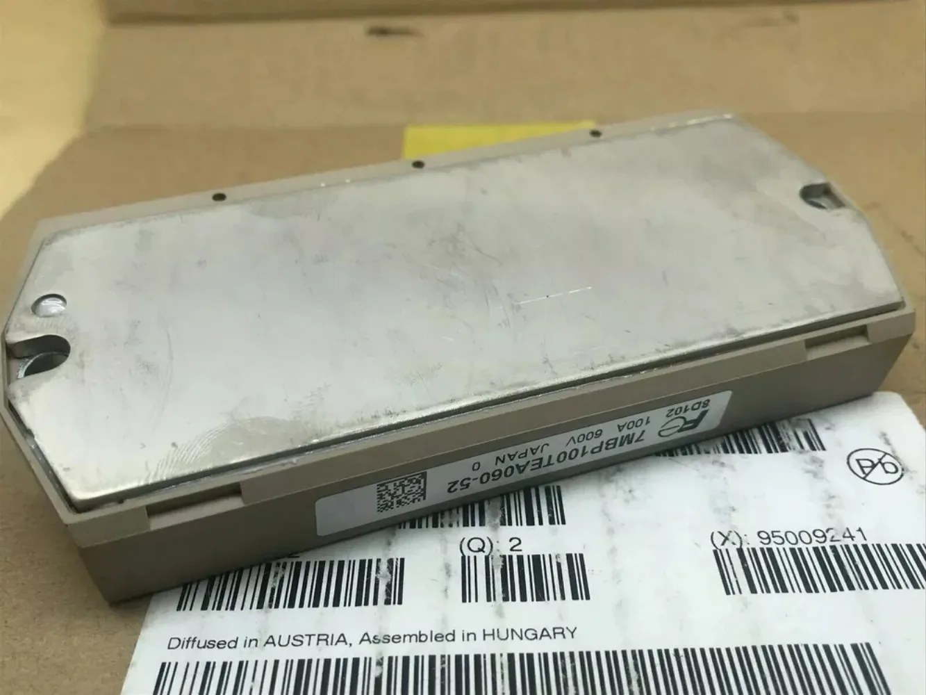 1 piece brand new original 7MBP100TEA060-52 IGBT module 7MBP100TEA060-52