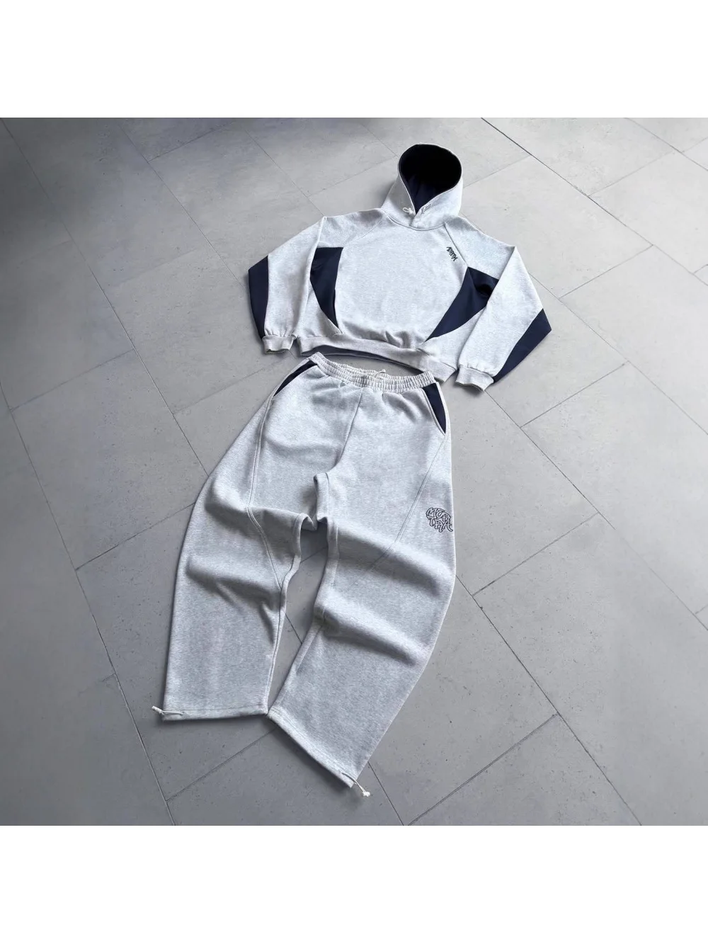 2026 new retro American color blocked hooded sweatshirt and pants set with letter drawstring for casual and minimalist fashion