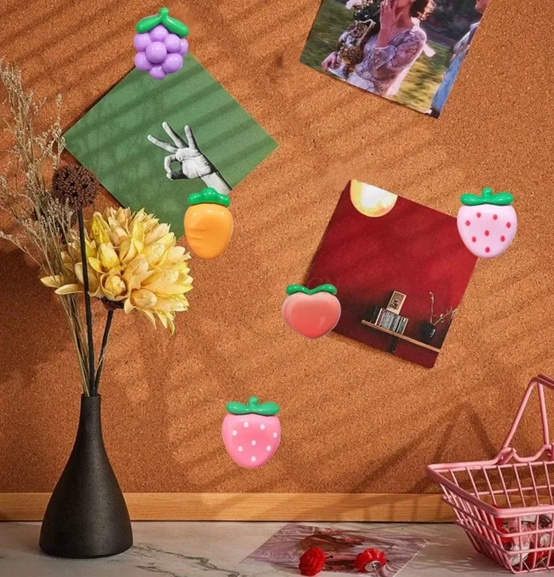 30 peças alfinetes decorativos de morango, uva, abacaxi