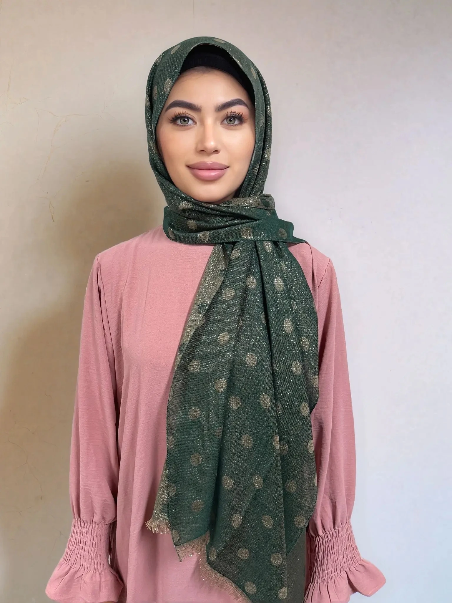 

Мерцающий хиджаб в горошек с кисточками, мусульманский шарф, шаль, женский платок, банданы с бахромой, повязка на голову, Bufanda, платок, Turbante Mujer