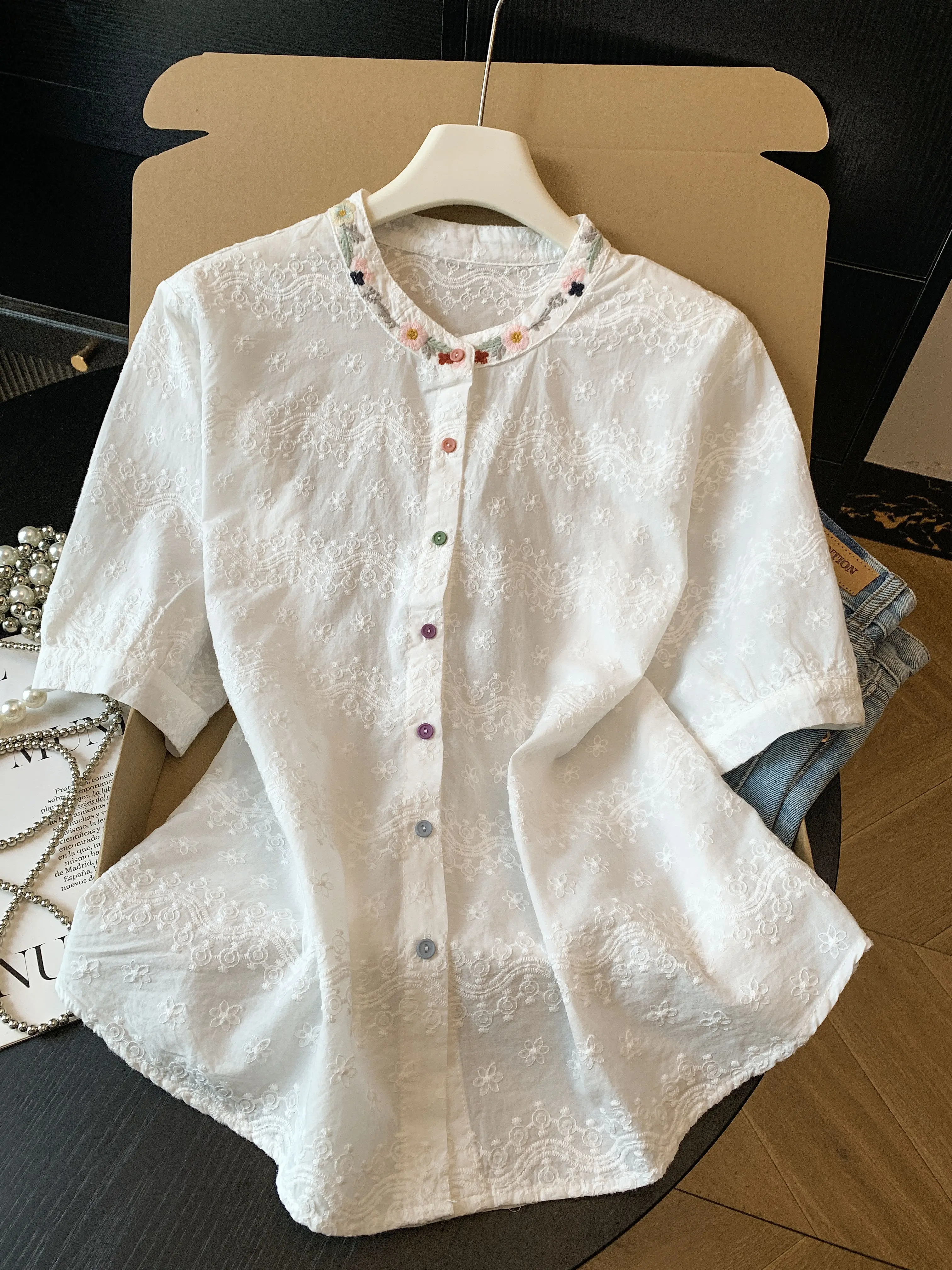 

Embroidered Lace Short Sleeve Shirt Women's Summer Gentle Style Age-Defying Trendy Top Dreaming of Spring in China