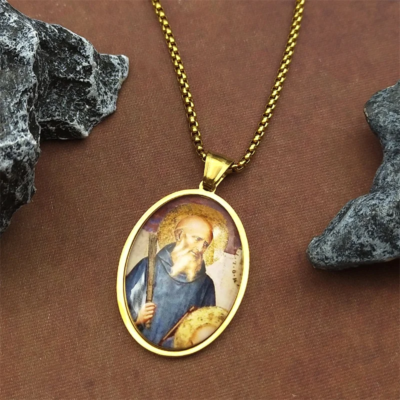 سانت بنديكت البيضاوي ميدالية قلادة قلادة للنساء الرجال الفولاذ المقاوم للصدأ الذهب اللون الكاثوليكية سان بينيتو تميمة مجوهرات هدية