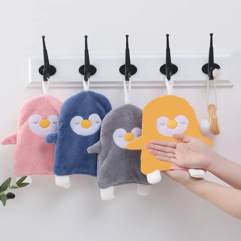 1PC Bathroom Cartoon Hand Towels Coral Velvet Cute Penguin Children Hanging Towel Thicken Absorbent Towels Soft Kids Hand Towels