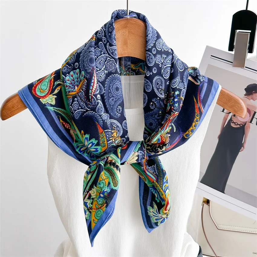 

65*65cm Women Retro Paisley Print Cotton Feel Soft Foulard Bandana Headscarf Spring Autumn Warm Wraps Fashion Decoration Scarves