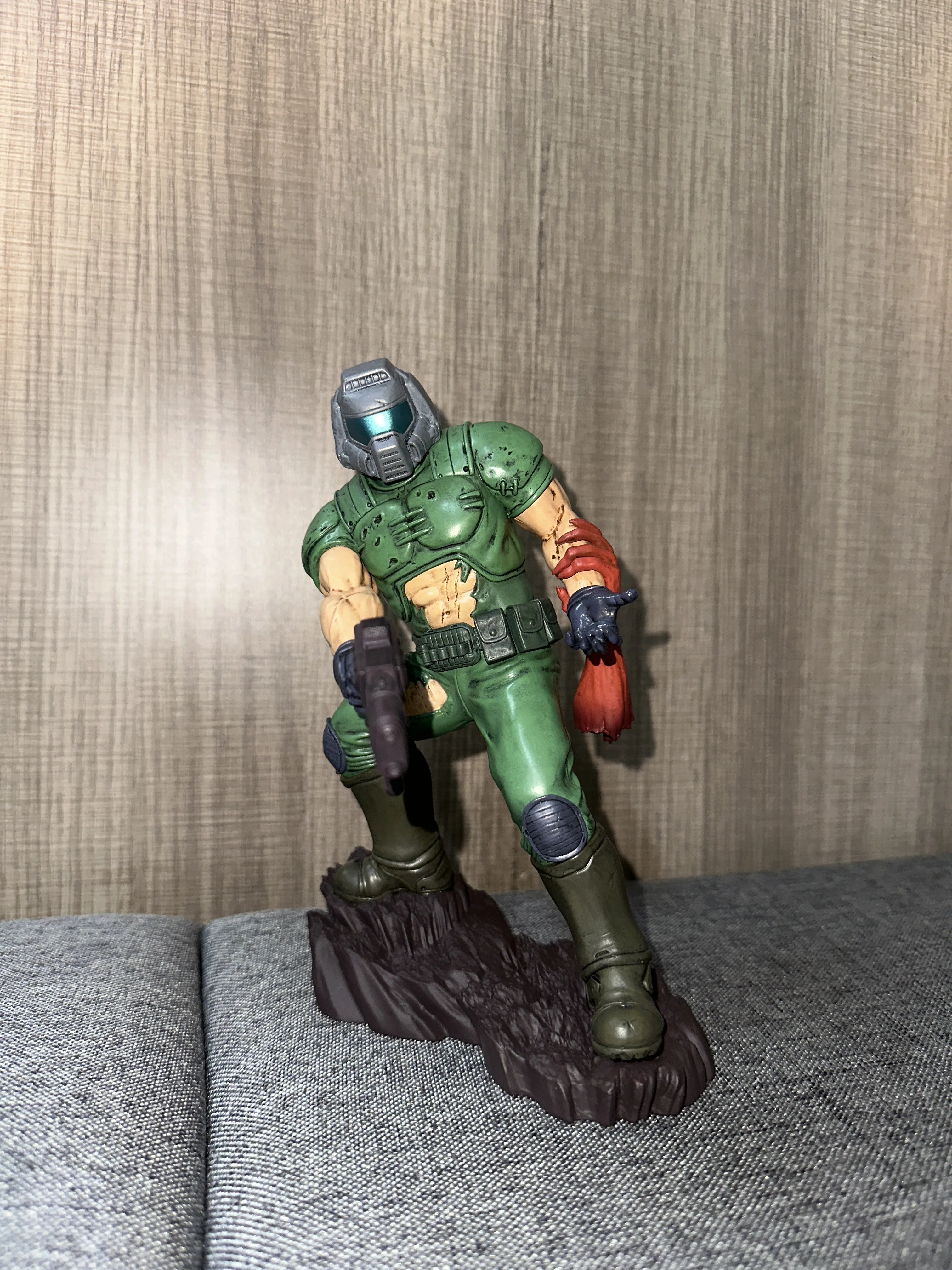 

‌ Оригинал ‌ Совершенно новая фигурка GSC POP UP PARADE SP Doom Slayer, модель аниме, Коллекционная статуя, подарок