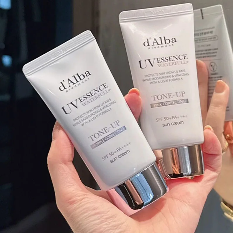 Korean D'alba UV Essence Whitening White Truffle Sunscreen SPF50+ Moisturizing Lightweight Refreshing Gentle Sunscreen Skin Care