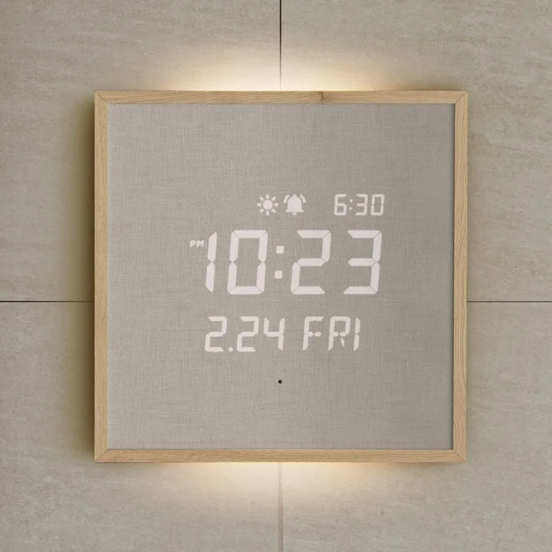Relógio de parede silencioso com moldura de madeira LED com controle remoto, luz noturna retroiluminada, relógio de parede LED digital moderno com display de alarme de nascer do sol