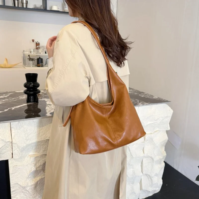 

Premium Waterproof Gym Bag Large Capacity Separate Shoe Compartment Fitness Tote For Men Women