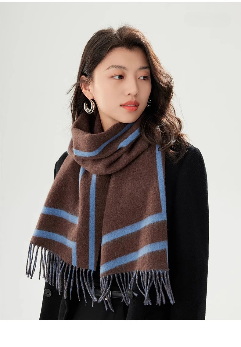 وشاح نسائي دافئ جديد للخريف والشتاء، وشاح مخطط بسيط وعصري من الصوف الحريري على الوجهين