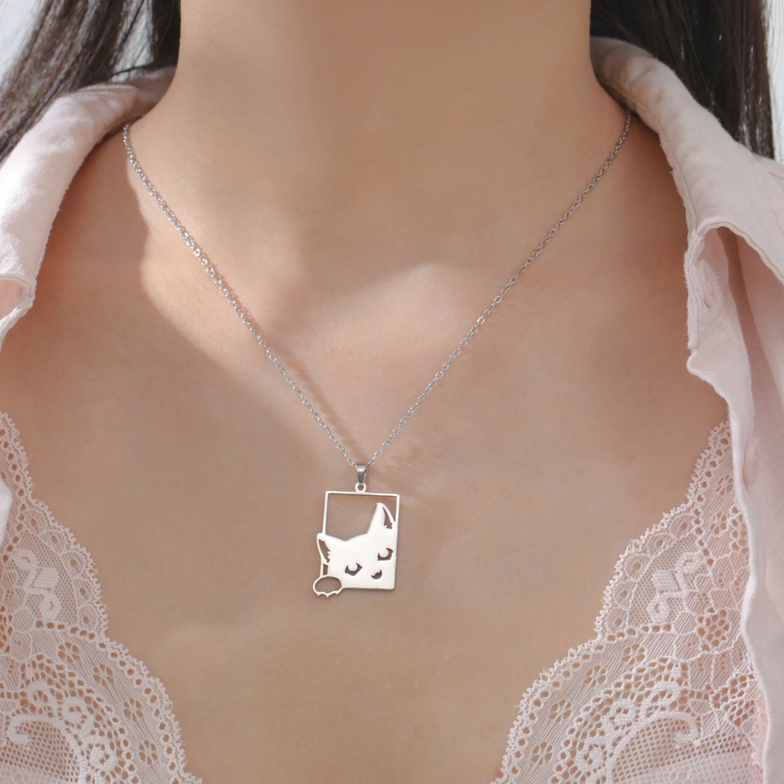 COOLTIME Halskette mit quadratischem Anhänger für Katzen und Kätzchen, Edelstahl, niedliche Katzenpfote, lustige Halskette, Schmuck, Geschenk für Familienmitglieder – Detail 5