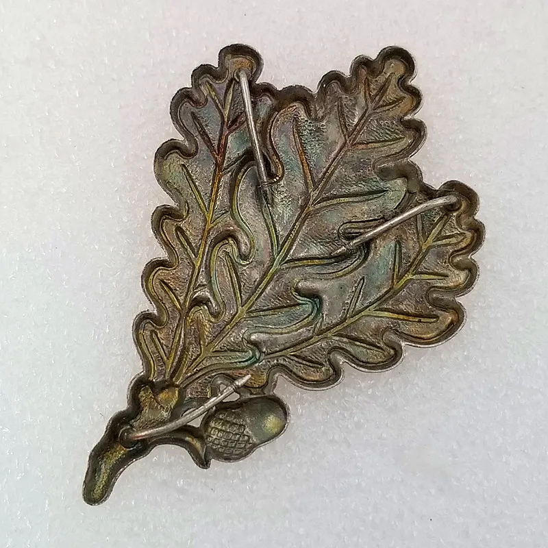 WW2 GERMAN Medal ARMY SNIPER OAK LEAF METAL CAP BADGE Knights Cap Badge Brooch