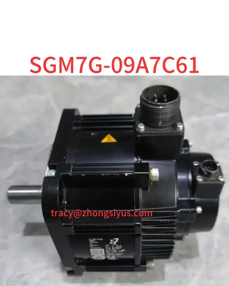 Second-hand 7 generation servo motor SGM7G-09A7C61