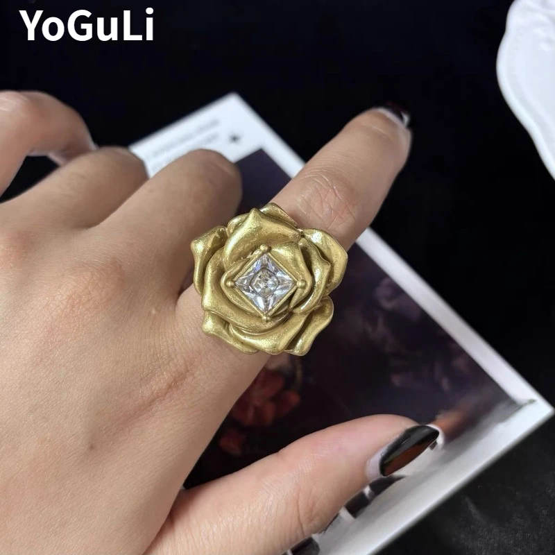 Fashion Jewelry Vintage Temperament Flower Rings Pendant Necklace For Women Female Gifts Delicate Design Accessories Hot Sale