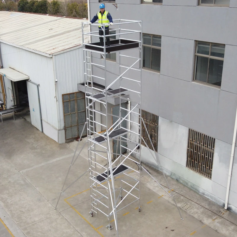 Aluminum scaffolding for easy mobile scaffold for house building