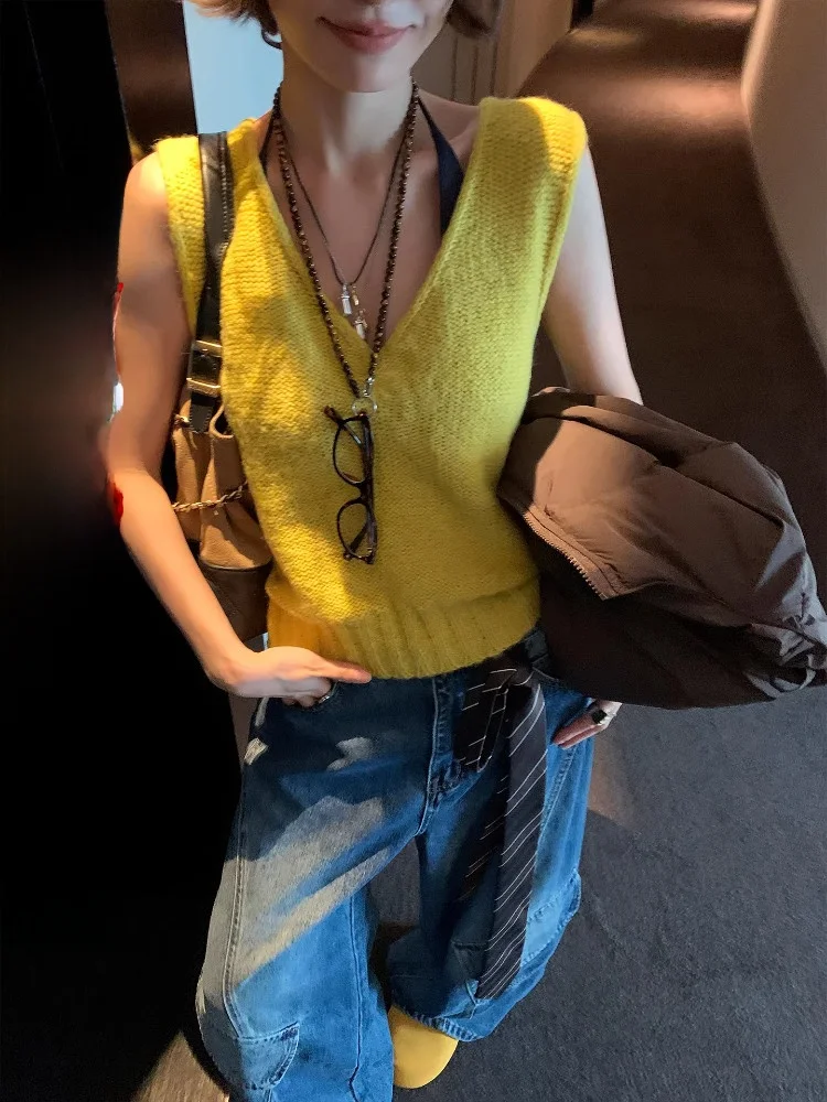 

DULA Women's Wool Blend Vest Svel V-Ne Sweater Versatile Layering Top Straight Cut Commute Sle Pure Online Exclusive