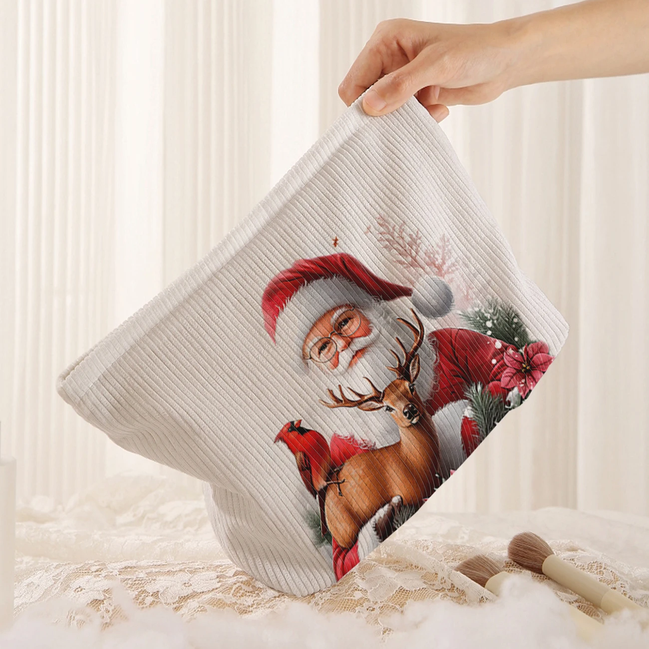1 Christmas themed corduroy makeup bag, lightweight zipper makeup storage box, multifunctional bag with lining