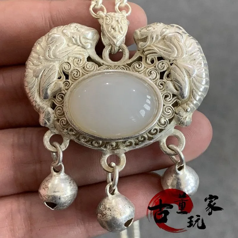 Ethnic Retro Pixiu Longevity Lock Pendant Bell Hundred Blessing Vintage Sweater Chain Ornament