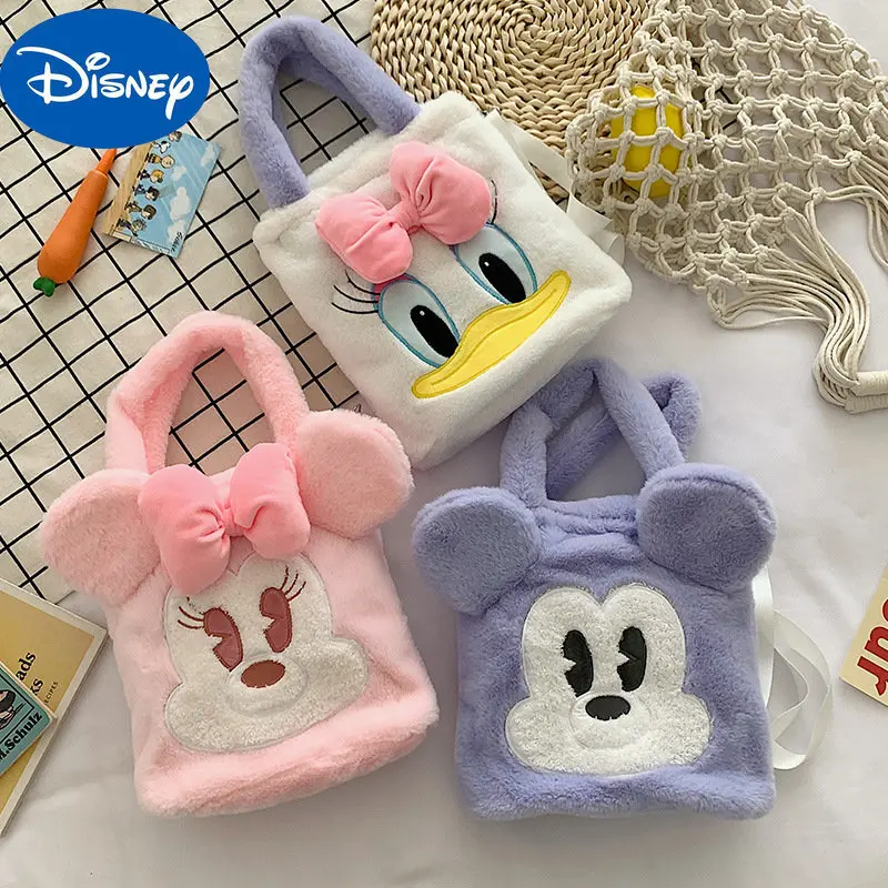 MINISO Fashion 2023 New Girls Models Donald Duck Handbag Plush Bag Cute Girl Cartoon Mickey Mouse Pink Plush Messenger Bag