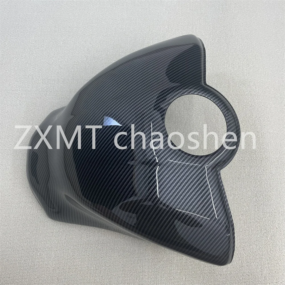 The YZF-R1-R1M carbon fiber coated fuel tank cover for motorcycles is suitable for the period from 2015 to 2023
