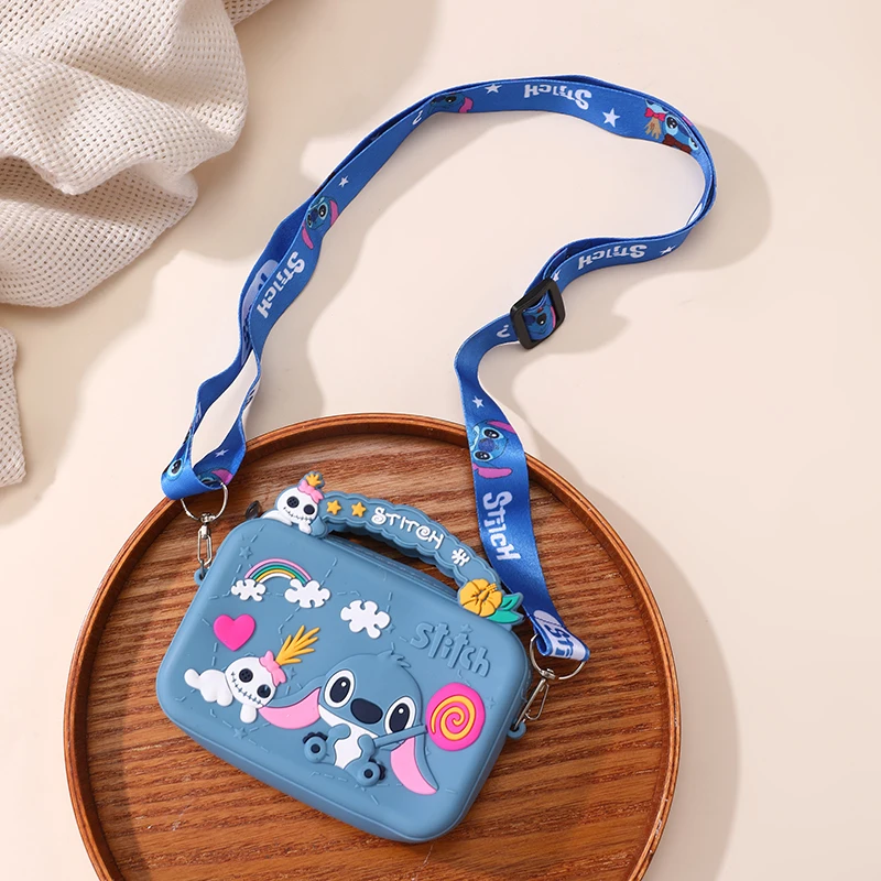

Сумка через плечо Disney Stitch Cartoon Crossbody – милая сумочка через плечо с регулируемым ремешком.