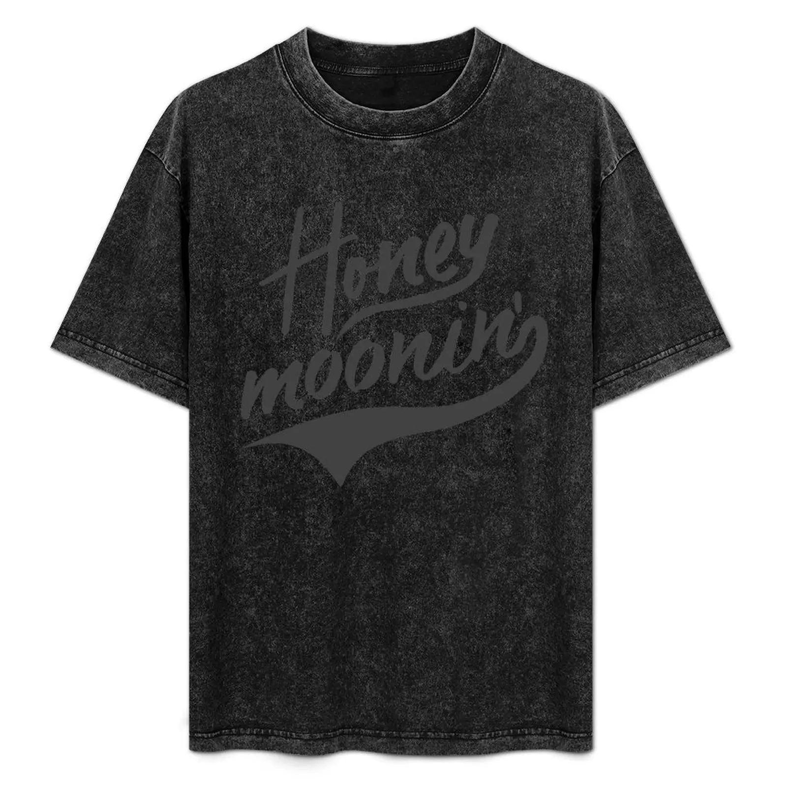 

Honeymoonin Funny and Cute Honeymoon Vacation Gifts for Married Couple, T-Shirt Plus Size Outdoor Casual Top