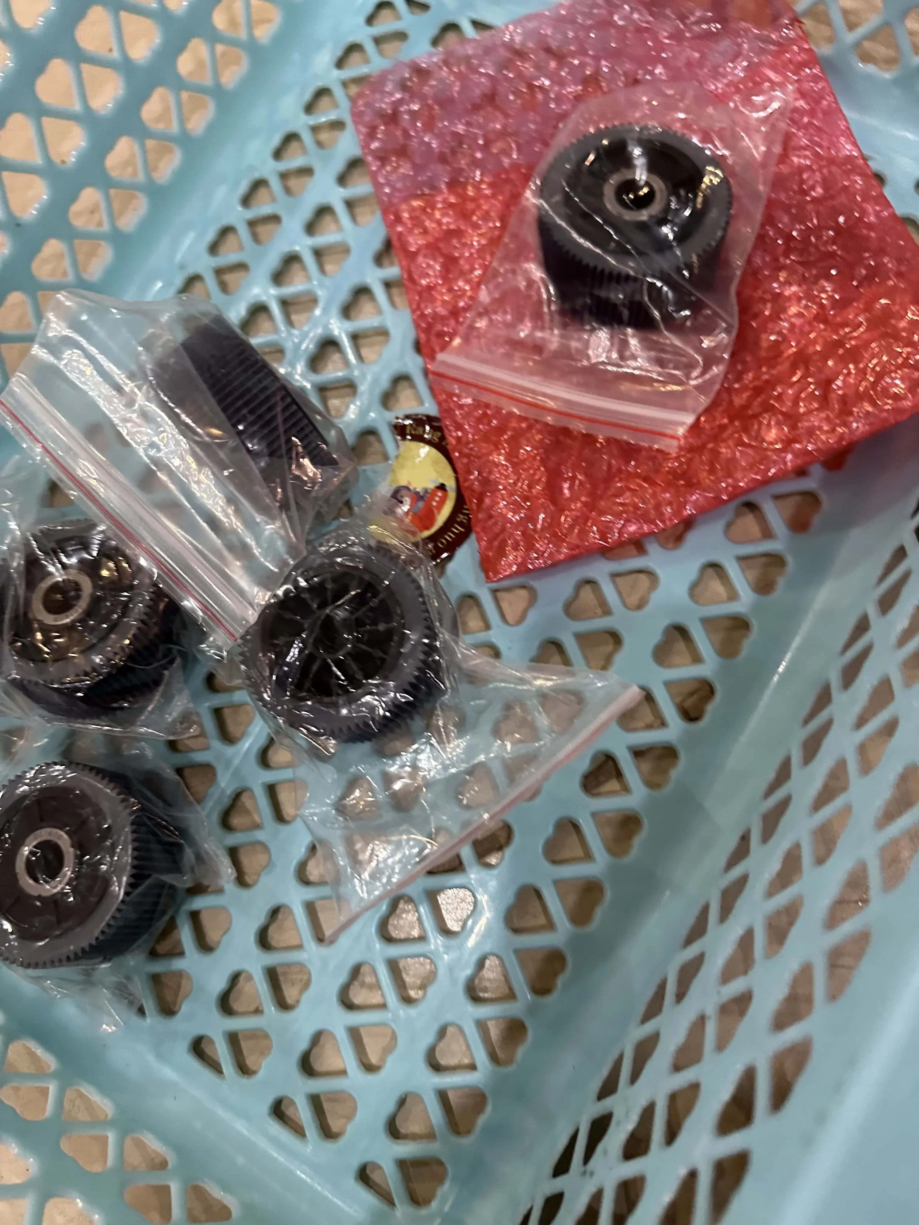 

2Pcs New Pickup Roller 019-11810 For Riso GR FR ES EV RZ RV RP RC RA 271 273 373 1700 1750 2700 2750 3700 3750 3770 3790 291 293